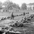 Autralians receiving Lewis gun training in France