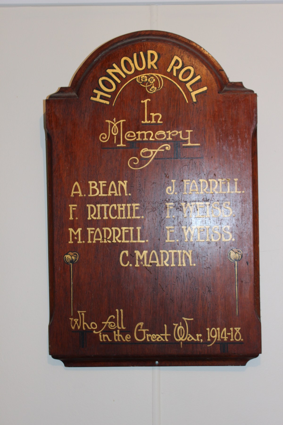 Timber Honour Roll in the Wamberal Memorial Hall recording Alfred Bean as having fallen in the Great War 1914-1918